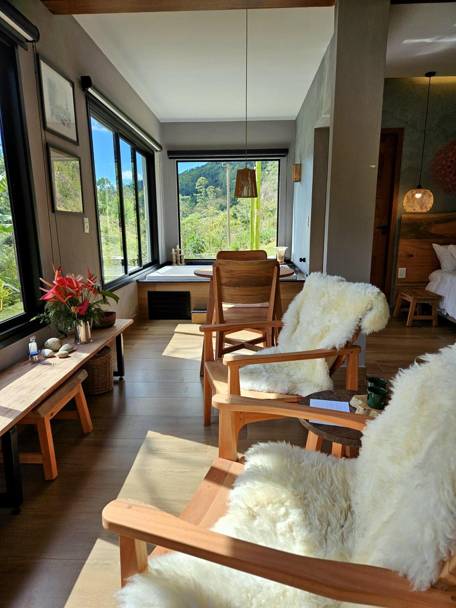 Vila Pinheiro Villa Santa Teresa  Ngoại thất bức ảnh